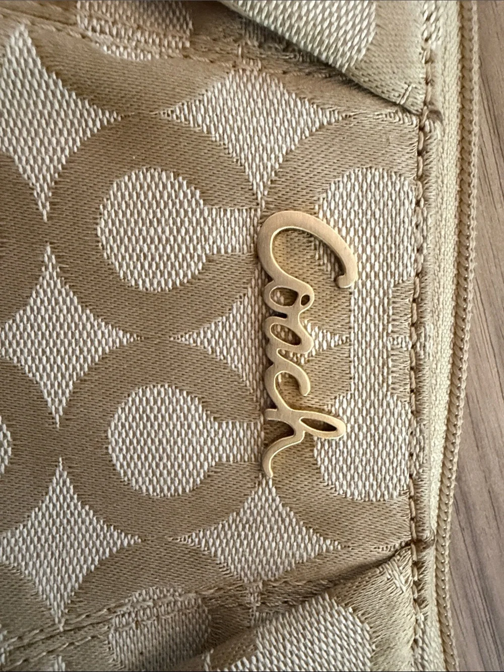 Coach wristlet clutch